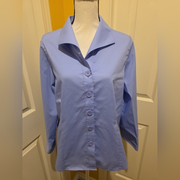 FOXCROFT BLUE BUTTON UP SHIRT, SIZE 18 - Picture 2 of 12